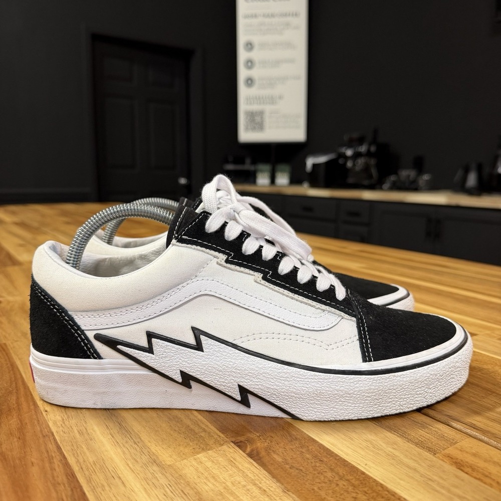 Vans Old Skool Bolt - Black/White men's 9.5 Women's 11
